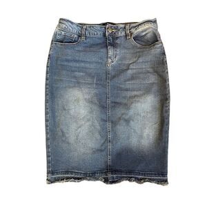 D. Jeans Denim Skirt (Sz 10)